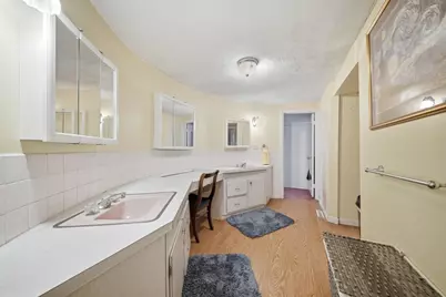 218 Stedman St, Lowell, MA 01851 - Photo 15