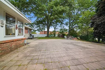 218 Stedman St, Lowell, MA 01851 - Photo 31