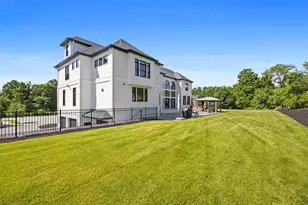 19 Bridle Spur Ln, Danvers, MA 01923 - Photo 39