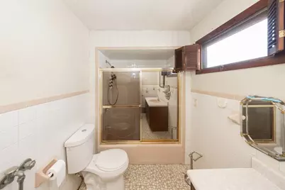 65 Beattie St, Fall River, MA 02723 - Photo 9