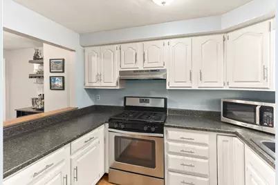 8 Spruce Tree Ln #28, Norton, MA 02766 - Photo 9