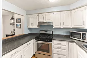 8 Spruce Tree Ln, Norton, MA 02766 - Photo 7