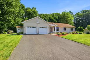 142 Oak Knoll Cir, Ludlow, MA 01056 - Photo 39