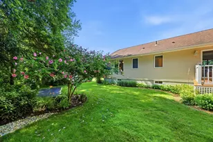 142 Oak Knoll Cir, Ludlow, MA 01056 - Photo 31