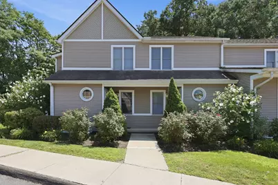 61 Abbey Memorial Dr #172, Chicopee, MA 01020 - Photo 1