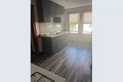 74 Chapman St #2, Quincy, MA 02170 - Photo 5