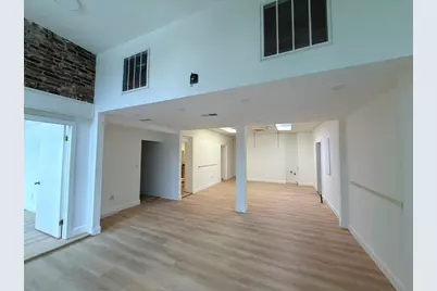 70E Beacon St, Somerville, MA 02143 - Photo 1