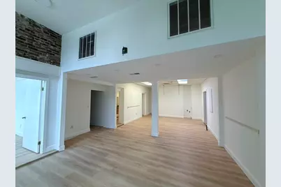 70E Beacon St, Somerville, MA 02143 - Photo 1