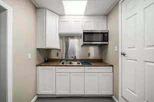 28 Woodland, Georgetown, MA 01833 - Photo 11