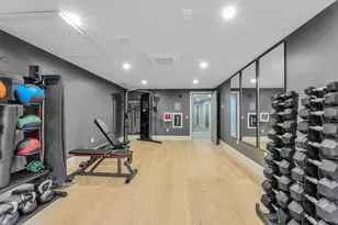 34 Oak St, Boston, MA 02136 - Photo 27
