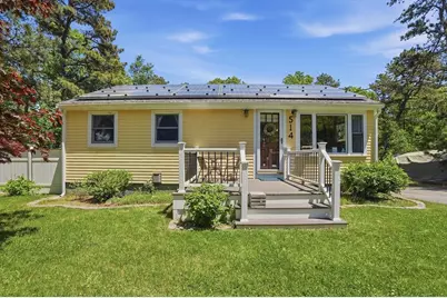 514 Wareham Rd, Plymouth, MA 02360 - Photo 1