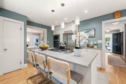 44 Valley Rd, Brookline, MA 02467 - Photo 17
