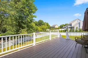 37 Bacon St, Pepperell, MA 01463 - Photo 33