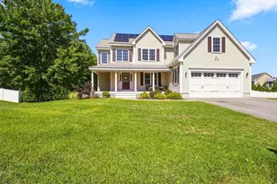 37 Bacon St, Pepperell, MA 01463 - Photo 1