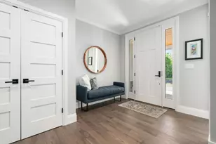 1058 Beacon St, Newton, MA 02459 - Photo 3