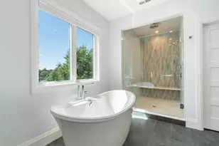 1058 Beacon St, Newton, MA 02459 - Photo 27
