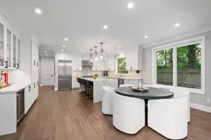 1058 Beacon St, Newton, MA 02459 - Photo 11