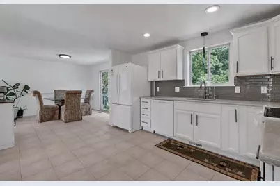 6 Fleuette Drive, Bellingham, MA 02019 - Photo 5