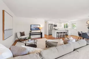 11 Newman St, Revere, MA 02151 - Photo 5