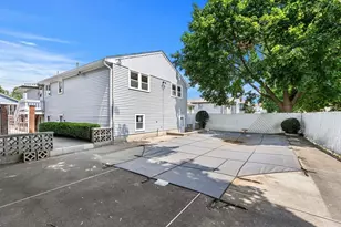 11 Newman St, Revere, MA 02151 - Photo 35