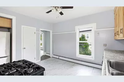 480 E Merrimack St, Lowell, MA 01852 - Photo 23