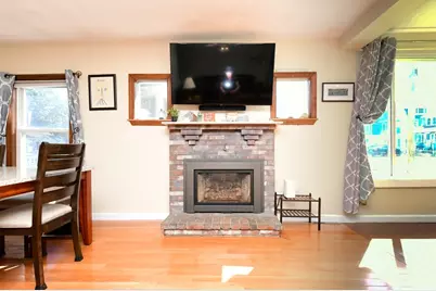 22 Ash St, Wareham, MA 02571 - Photo 11