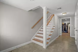 262 Winn St, Burlington, MA 01803 - Photo 17
