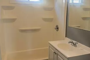 7 Ledyard, Springfield, MA 01104 - Photo 5