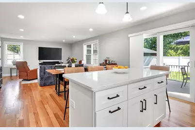 4 March St, Billerica, MA 01821 - Photo 5