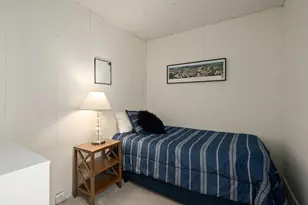 4 Olive St, Newburyport, MA 01950 - Photo 11