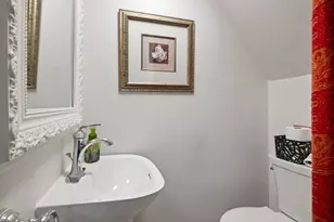 4 Olive St, Newburyport, MA 01950 - Photo 9