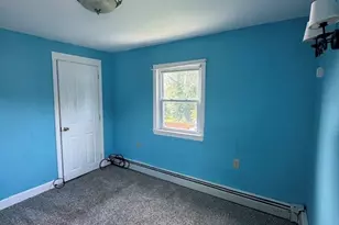 28 Crane St, Swansea, MA 02777 - Photo 9