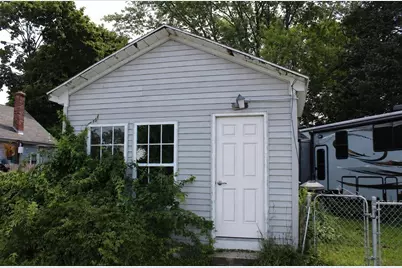 28 Crane Street, Swansea, MA 02777 - Photo 17
