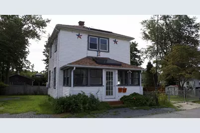 28 Crane Street, Swansea, MA 02777 - Photo 1