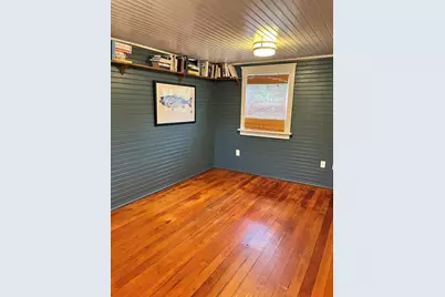 26 Harvard St, Fairhaven, MA 02719 - Photo 21