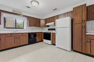 1002 Paradise Rd, Swampscott, MA 01907 - Photo 3