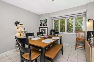 28 Pemberton St, Walpole, MA 02081 - Photo 11
