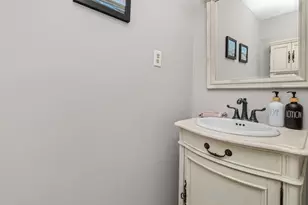 28 Pemberton St, Walpole, MA 02081 - Photo 23