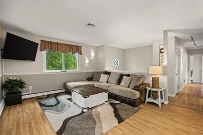 121 Dean St, Seekonk, MA 02771 - Photo 7
