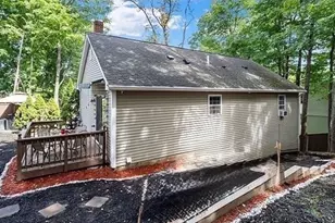 127 Payson St, Fitchburg, MA 01420 - Photo 3