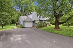 160 East St, South Hadley, MA 01075 - Photo 3