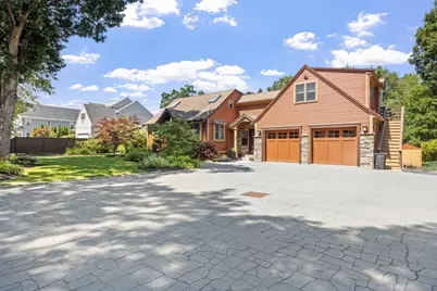 84 Station St, Stoughton, MA 02072 - Photo 3