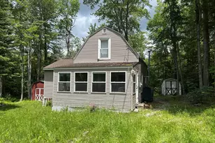 26 Bear Hl Rd, Hinsdale, MA 01235 - Photo 1