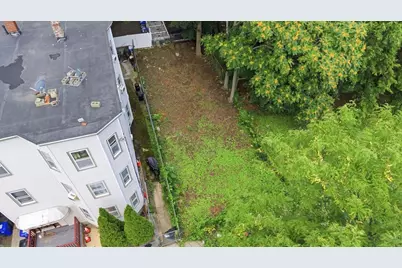 18 Glenburne St, Boston, MA 02121 - Photo 3
