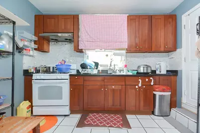 27 Houghton St, Boston, MA 02122 - Photo 3