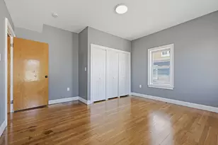 27 Houghton St, Boston, MA 02122 - Photo 29