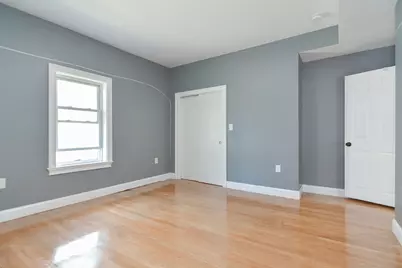 27 Houghton St, Boston, MA 02122 - Photo 19