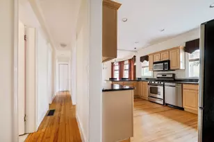 2 Peabody, Stoneham, MA 02180 - Photo 15