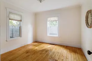 2 Peabody, Stoneham, MA 02180 - Photo 13
