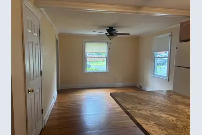 137 Appleton St, Springfield, MA 01108 - Photo 11